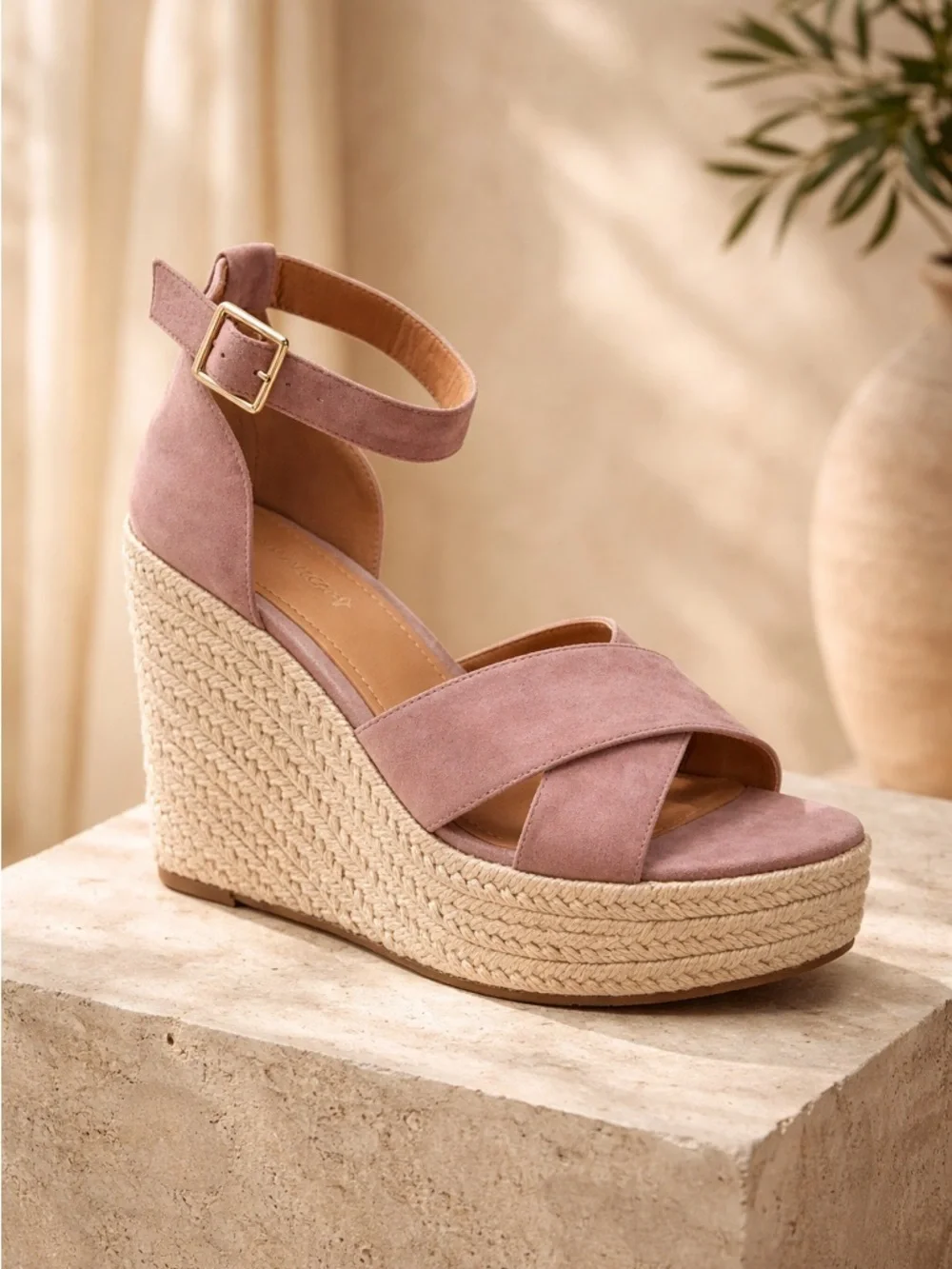 NIB Lisa Vicky Gemi V Dusty Pink Kid Suede 4” Wedge Espadrille Heel Sandal 8.5